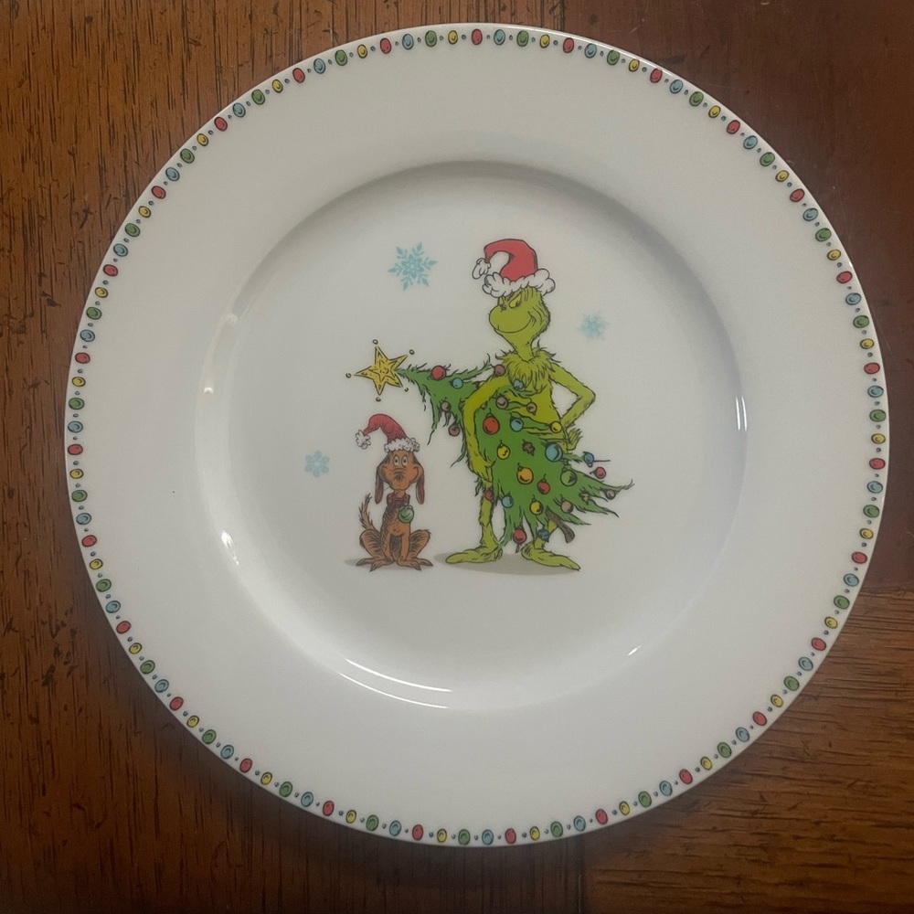 The Grinch Plates (Set of 4) Salad Plates